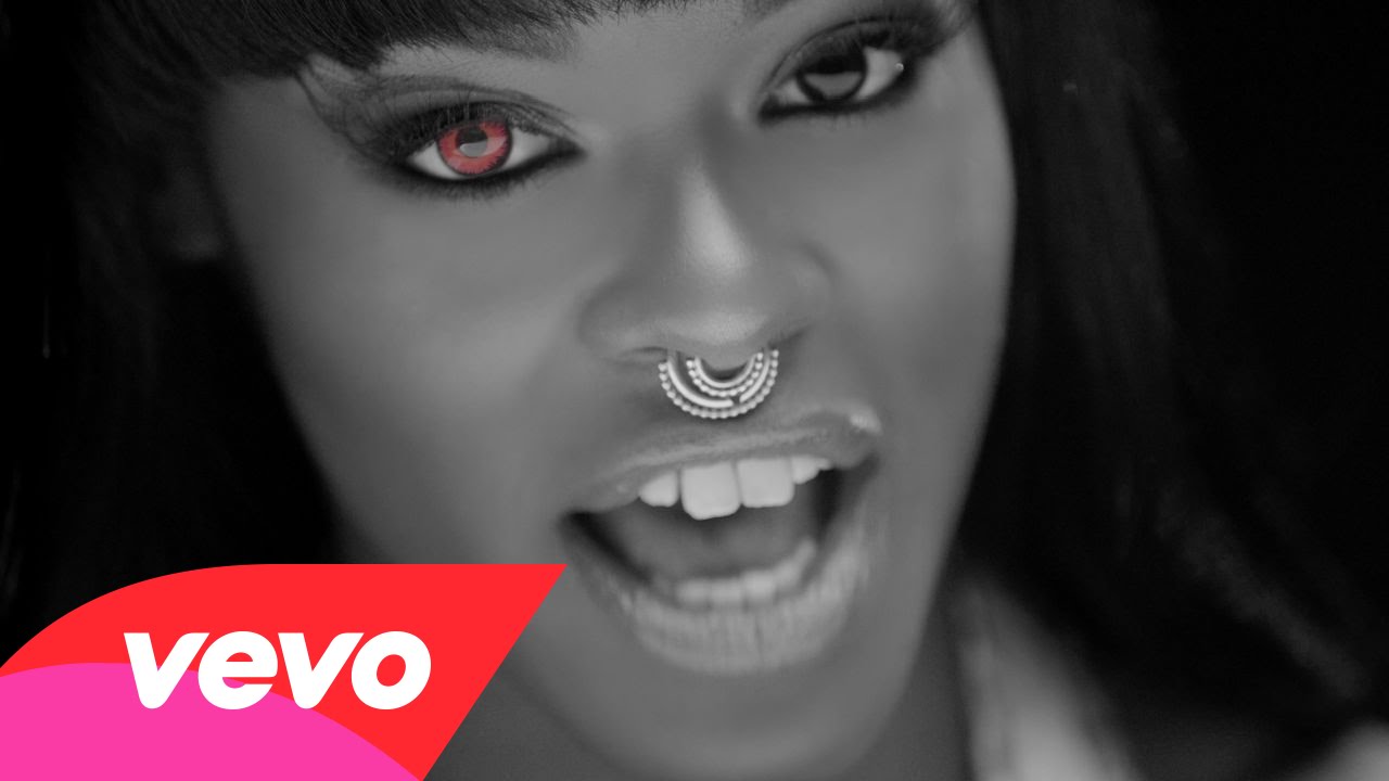 #new #video Azealia Banks - Chasing - Super DJ Emiliot